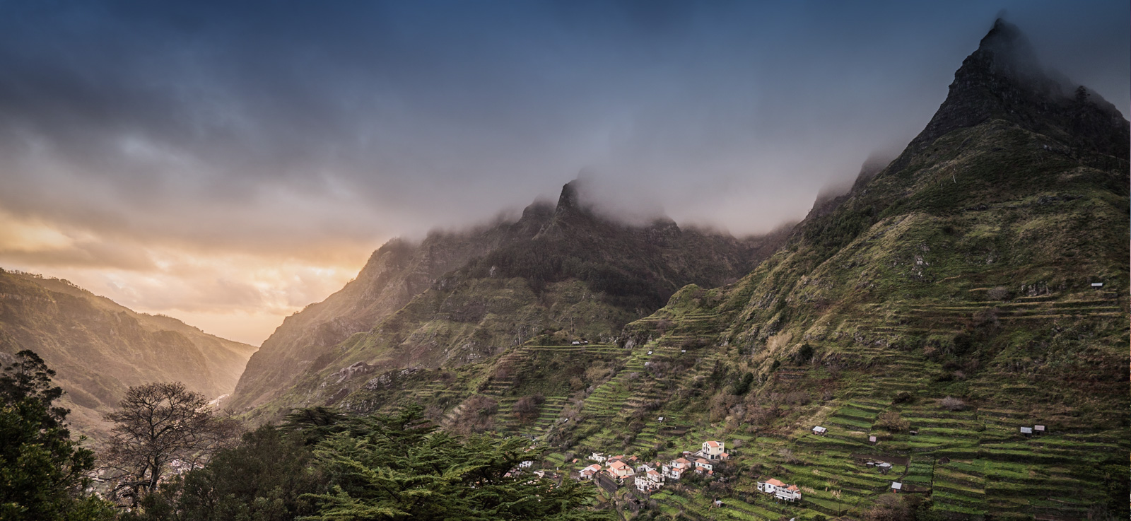 Classic Sacred Valley - Peruvian Paths & Adventures