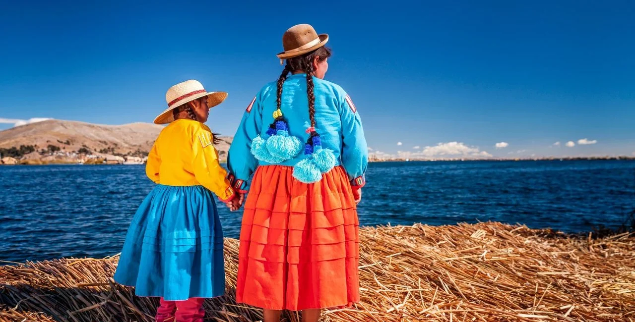 Tour Uros Floating Island Half Day